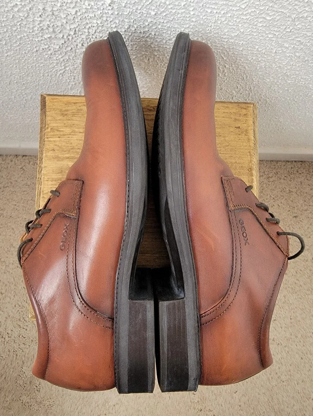 Geox Respira Oxford Dress Shoes Men's Size 9 Brown U Carnaby Smooth Leather